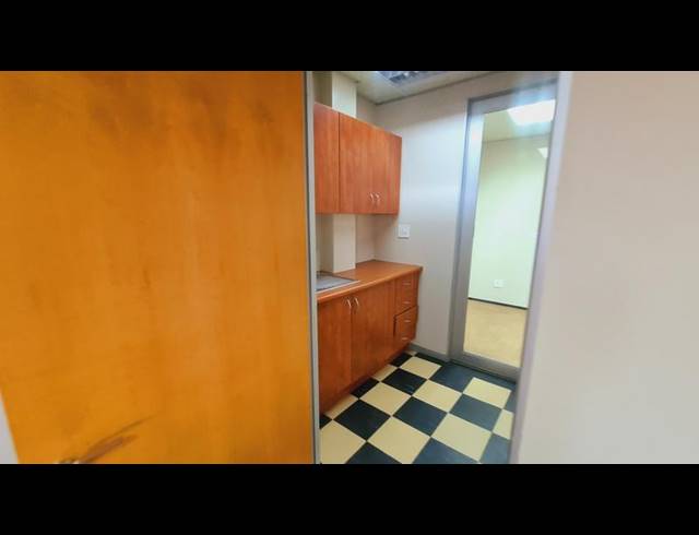 BUSINESS PROPERTY TO RENT IN MENLYN